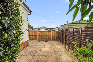 Photo 18- click for photo gallery